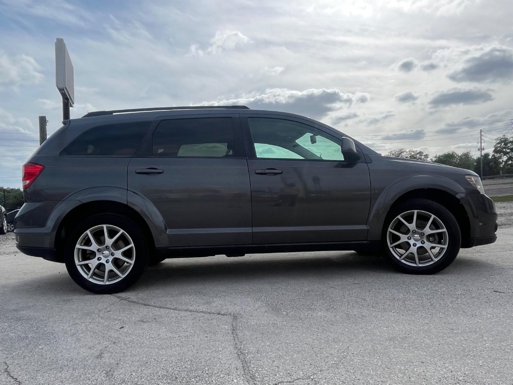 2015 Dodge Journey - $8,500