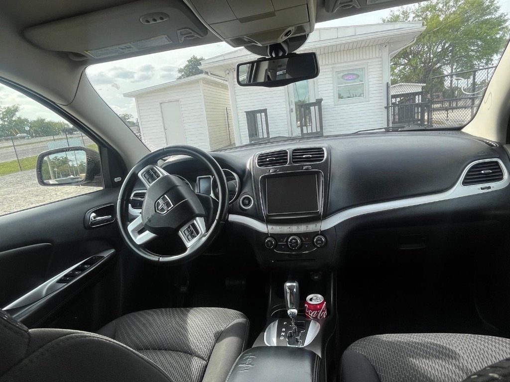 2015 Dodge Journey - $8,500