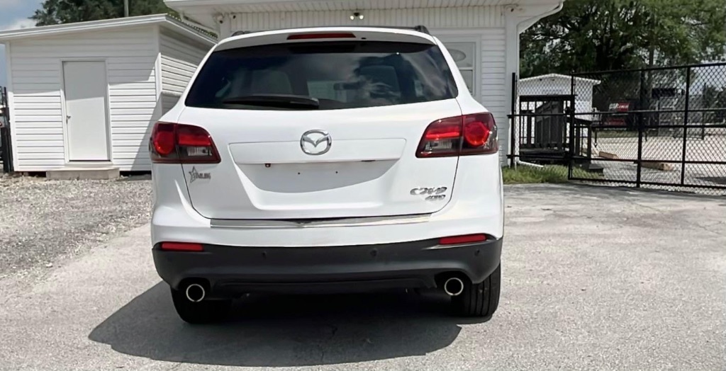 2015 MAZDA CX-9 - $9,500