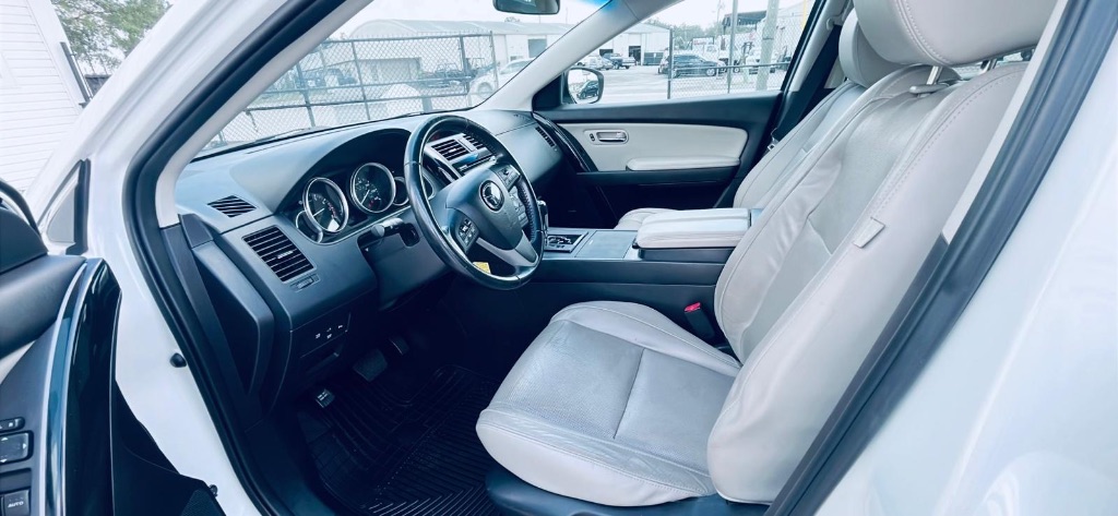 2015 MAZDA CX-9 - $9,500