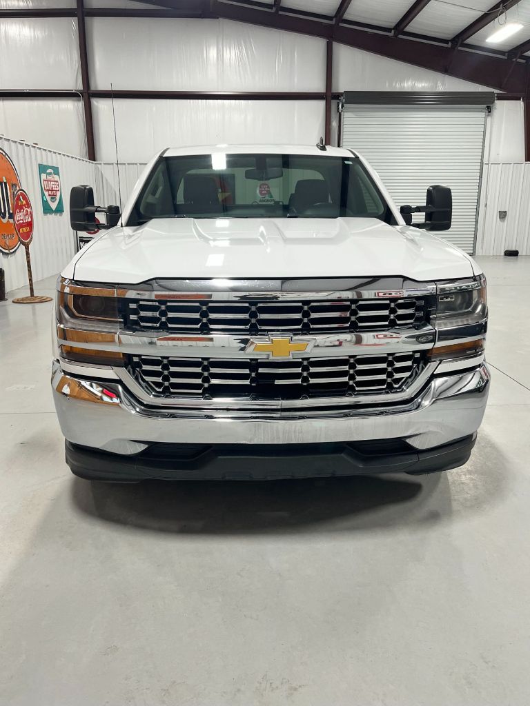 2019 Chevrolet Silverado Ld - $12,000