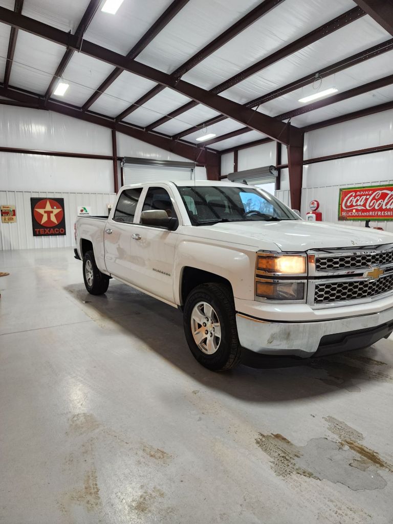 2014 Chevrolet Silverado - $11,000