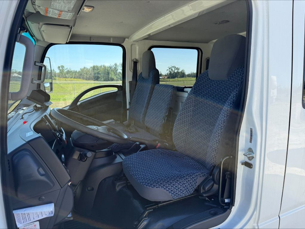 2023 Isuzu Nrr - $89,500
