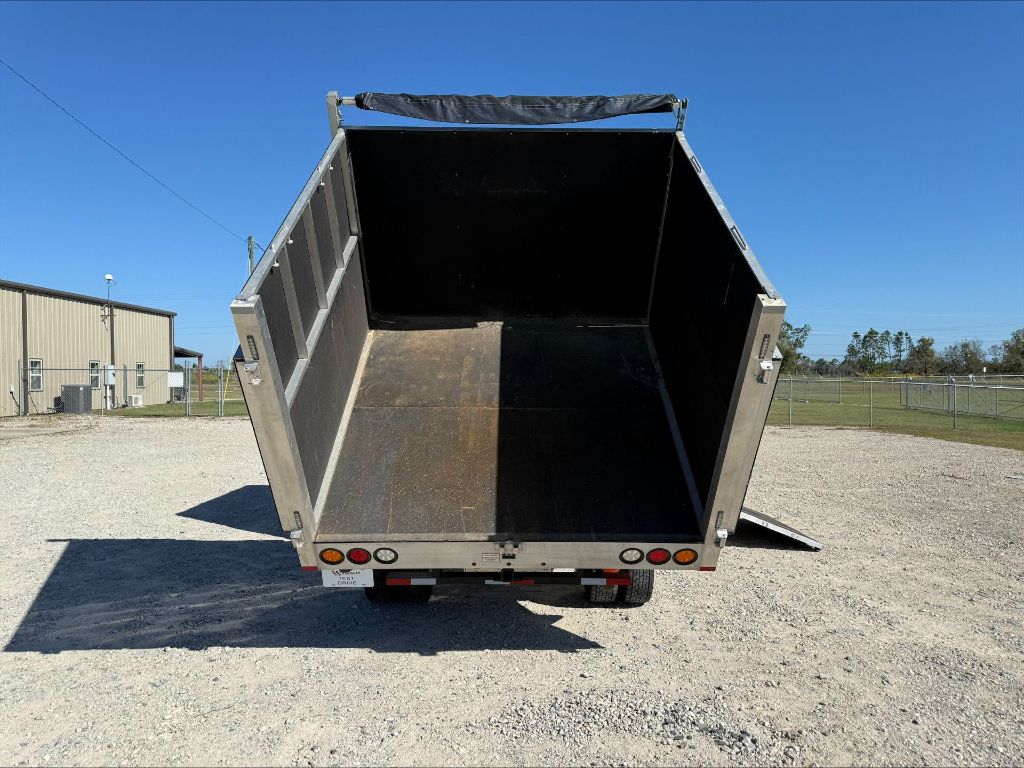 2023 Isuzu Nrr - $89,500