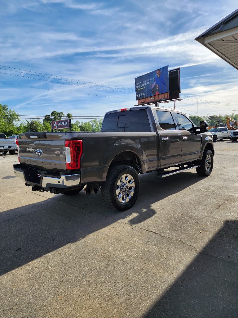 2019 Ford F-250 - $29,999