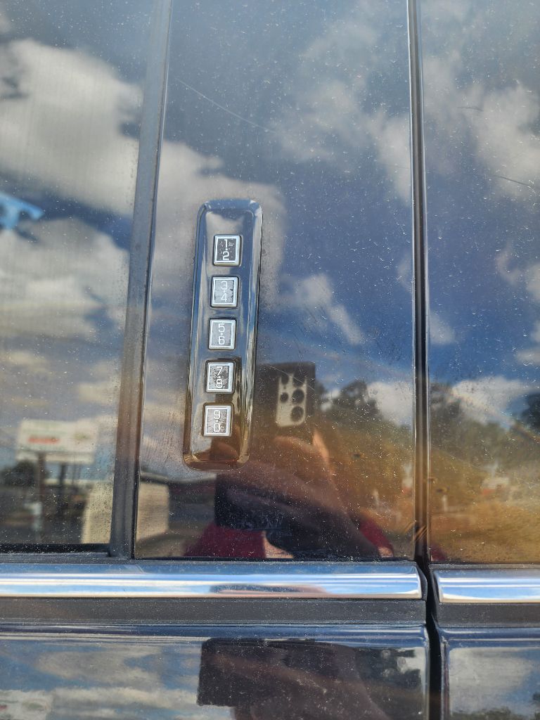 2019 Ford F-150 - $32,999