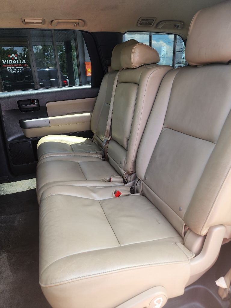 2014 Toyota Sequoia