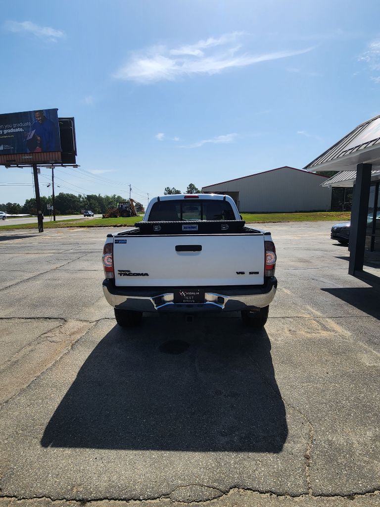 2015 Toyota Tacoma - $18,999