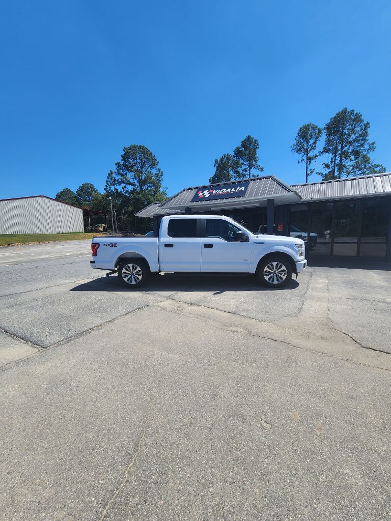 2017 Ford F-150 - $12,999