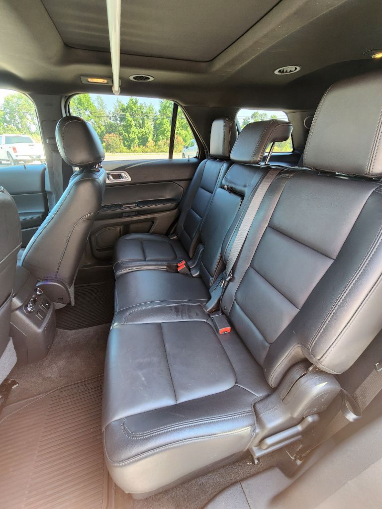 2015 Ford Explorer