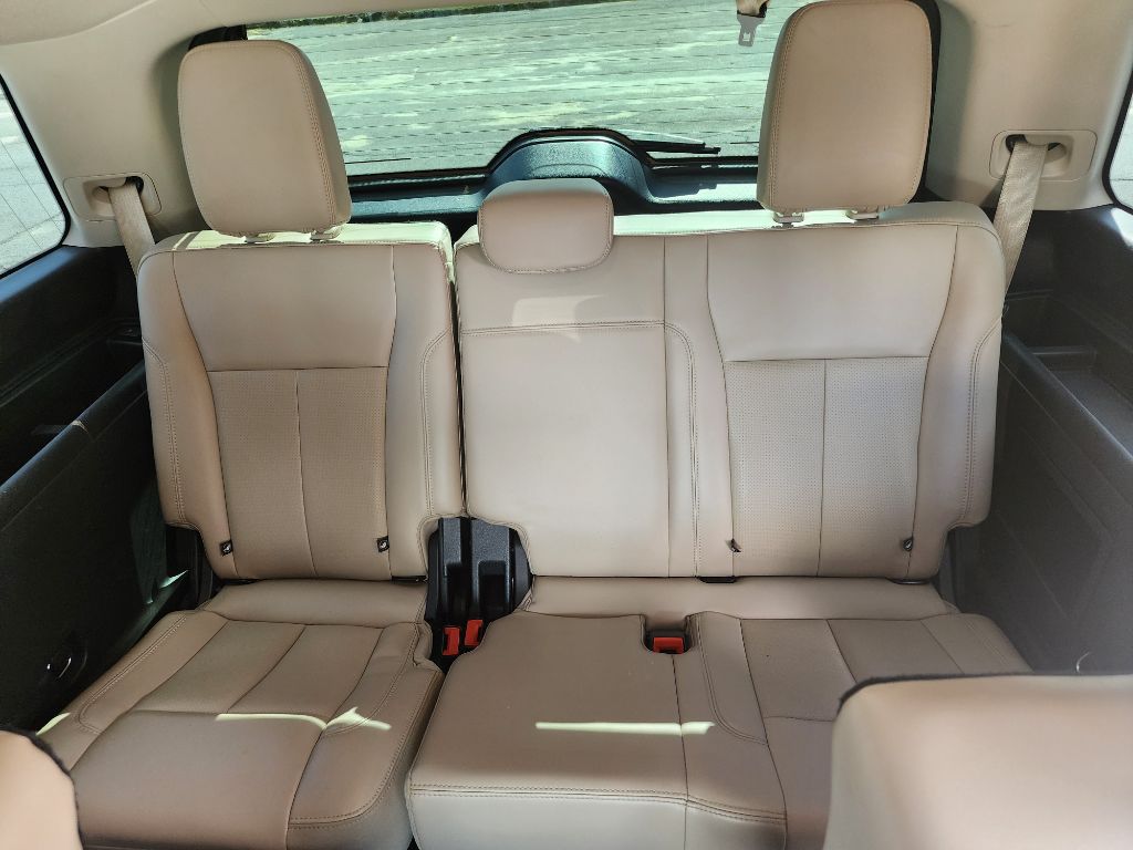 2023 Ford Expedition - $31,999