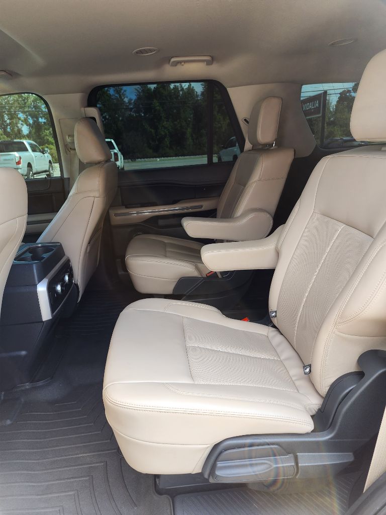 2023 Ford Expedition - $31,999