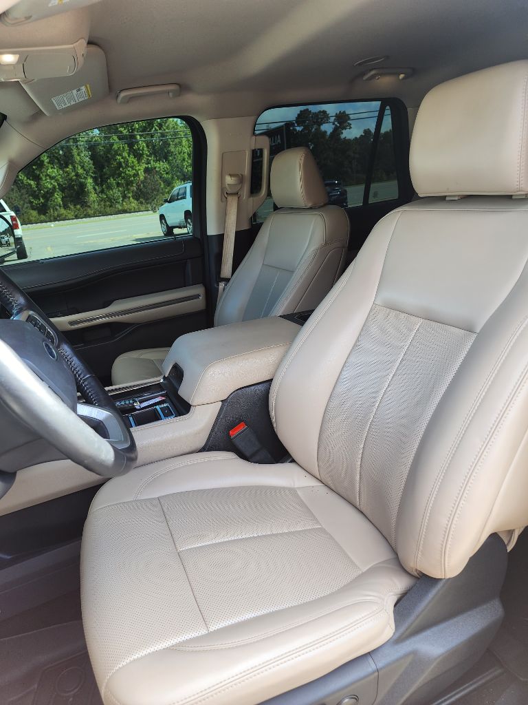 2023 Ford Expedition - $31,999