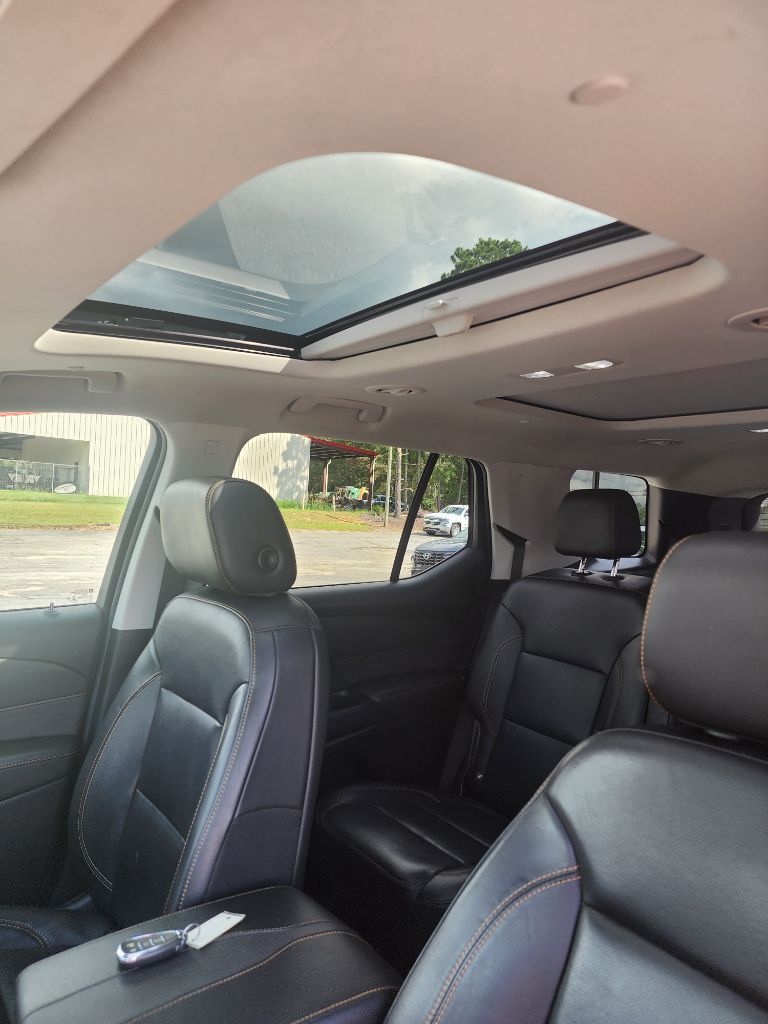 2021 Chevrolet Traverse - $19,999