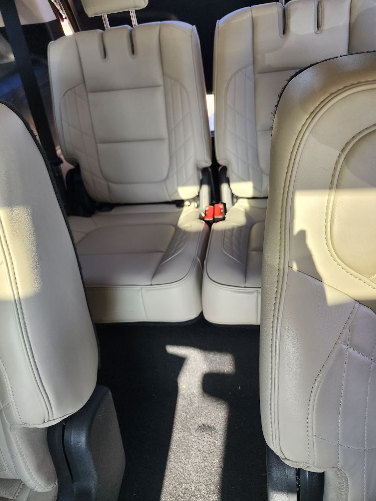 2017 Ford Explorer - $12,900