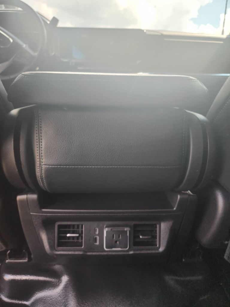 2025 GMC Sierra Hd - $69,999