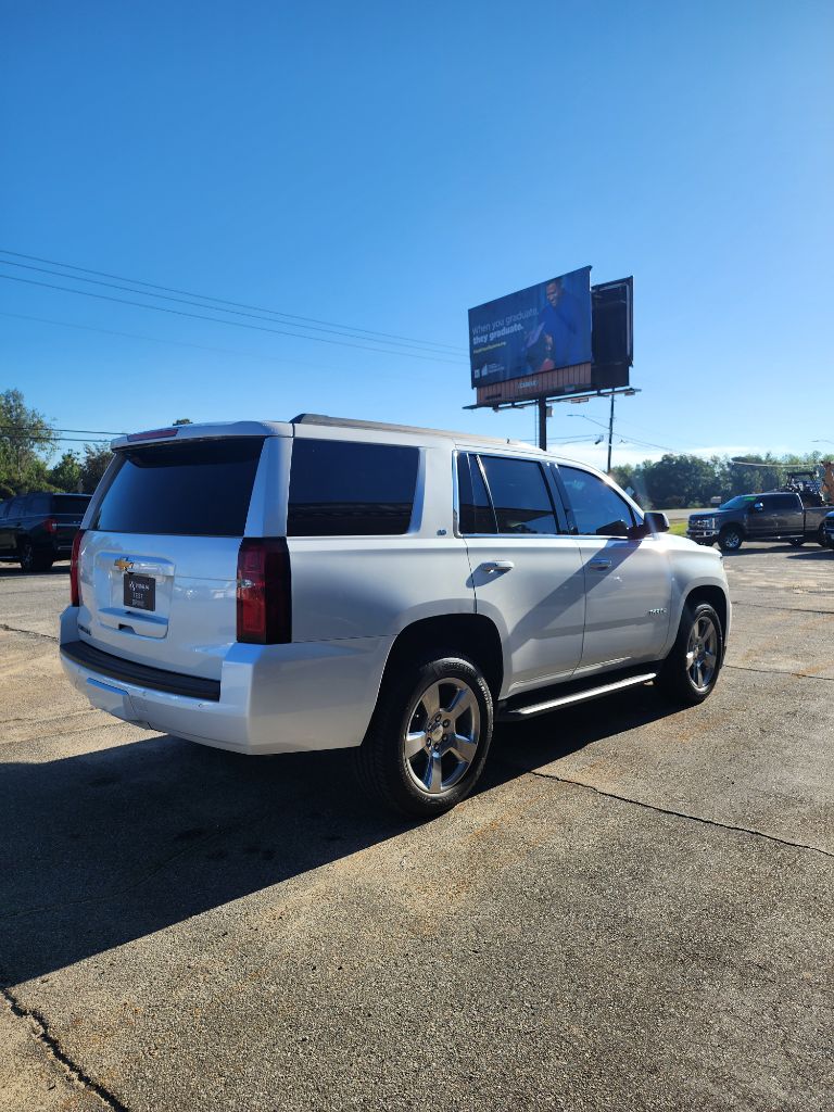 2019 Chevrolet Tahoe - $21,900