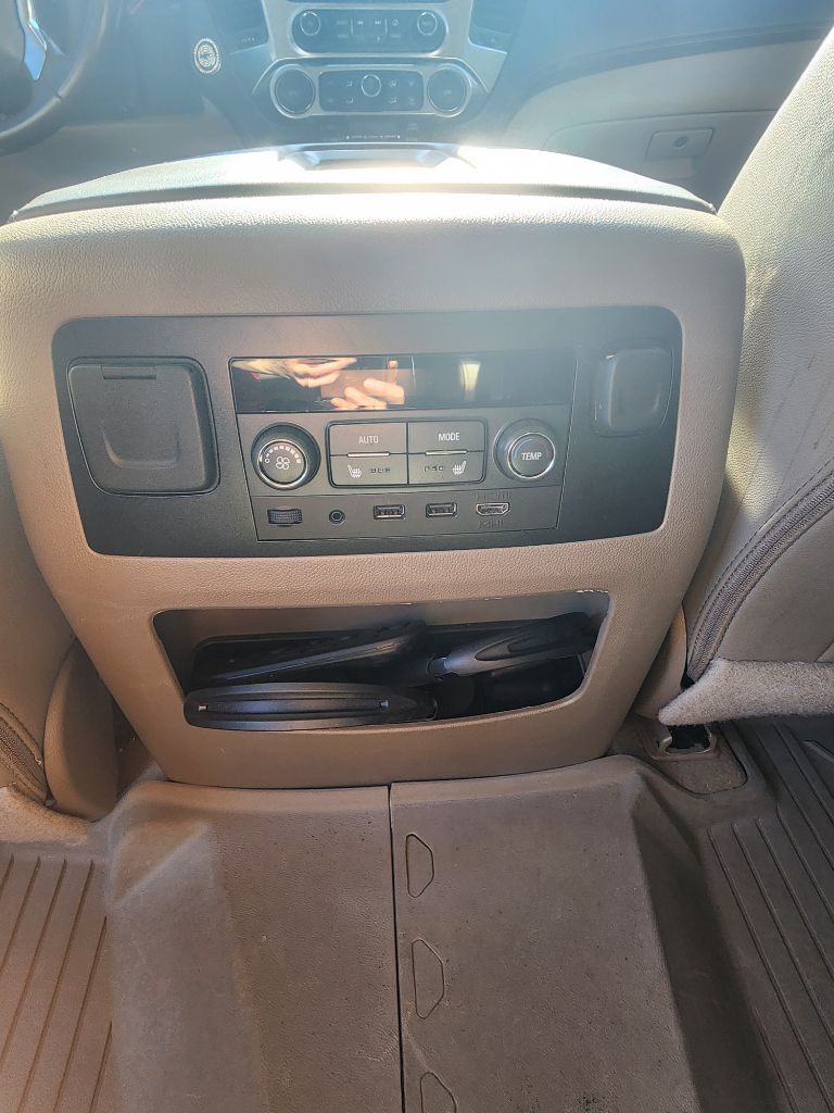 2019 Chevrolet Tahoe - $21,900
