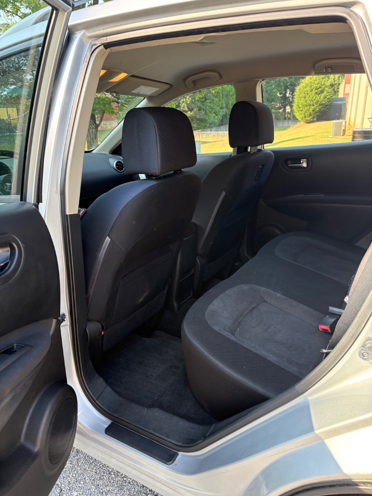 2015 Nissan Rogue - $4,000