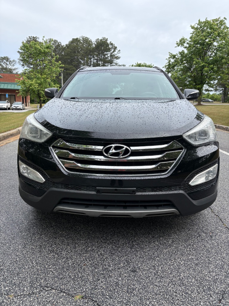 2014 Hyundai Santa Fe Sport - $5,400