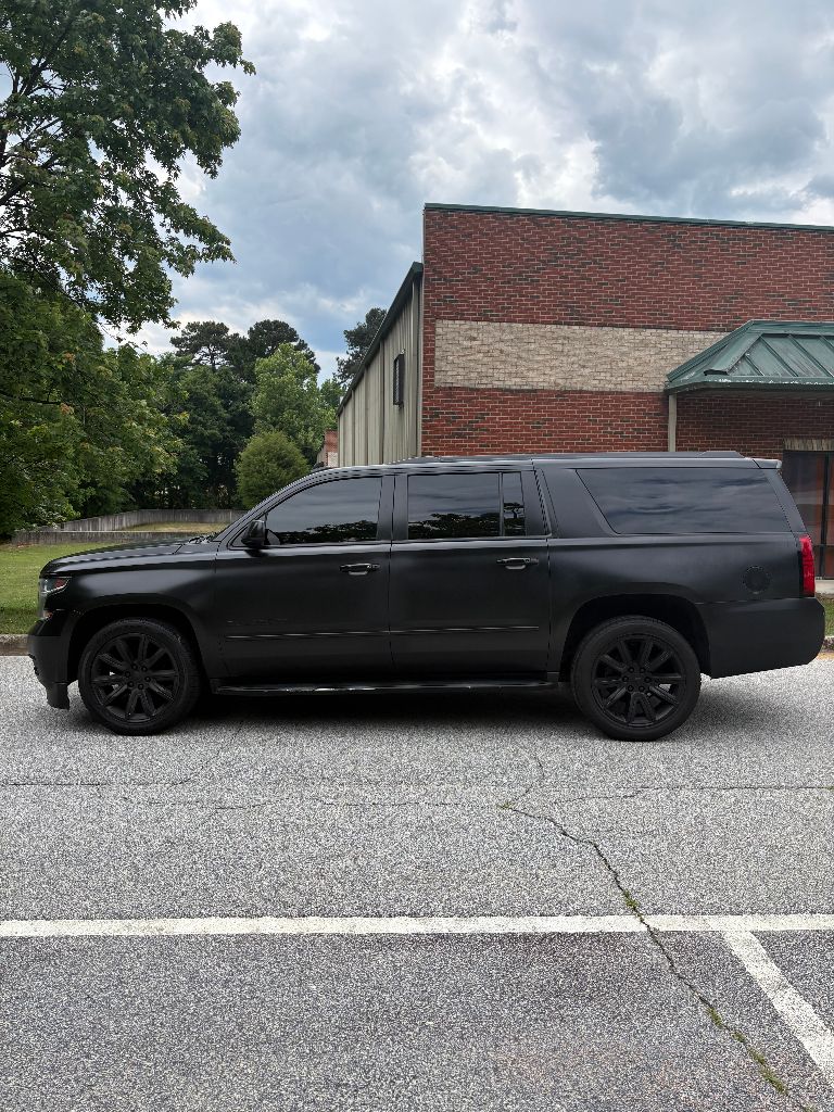 2015 Chevrolet Suburban - $12,900