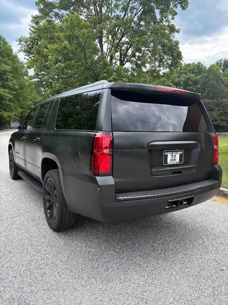 2015 Chevrolet Suburban - $12,900