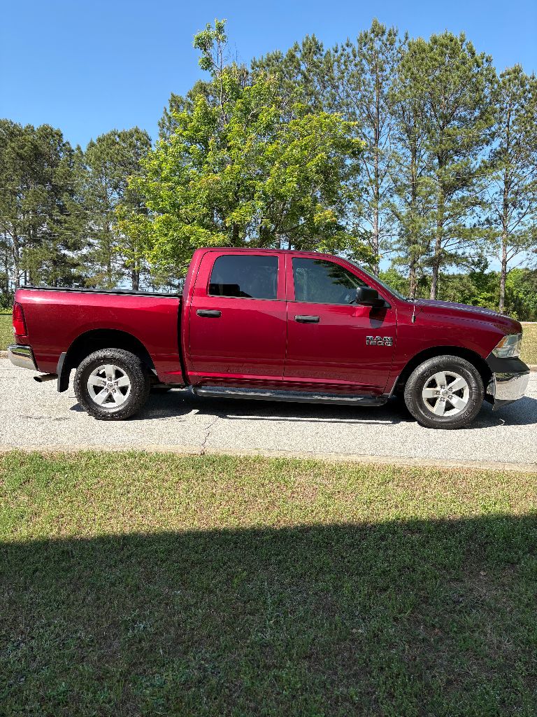 2017 Ram 1500 - $12,500