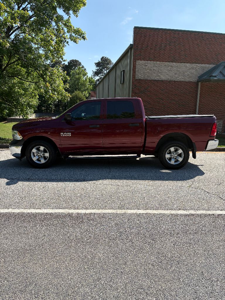 2017 Ram 1500 - $12,500