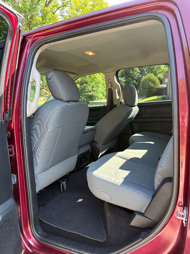 2017 Ram 1500 - $12,500