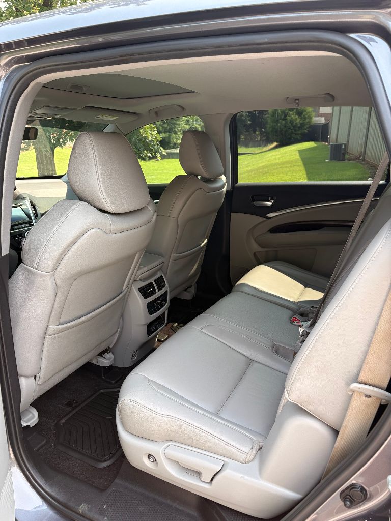 2017 Acura MDX - $12,500