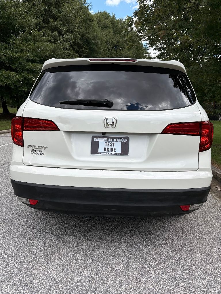 2017 Honda Pilot - $11,900