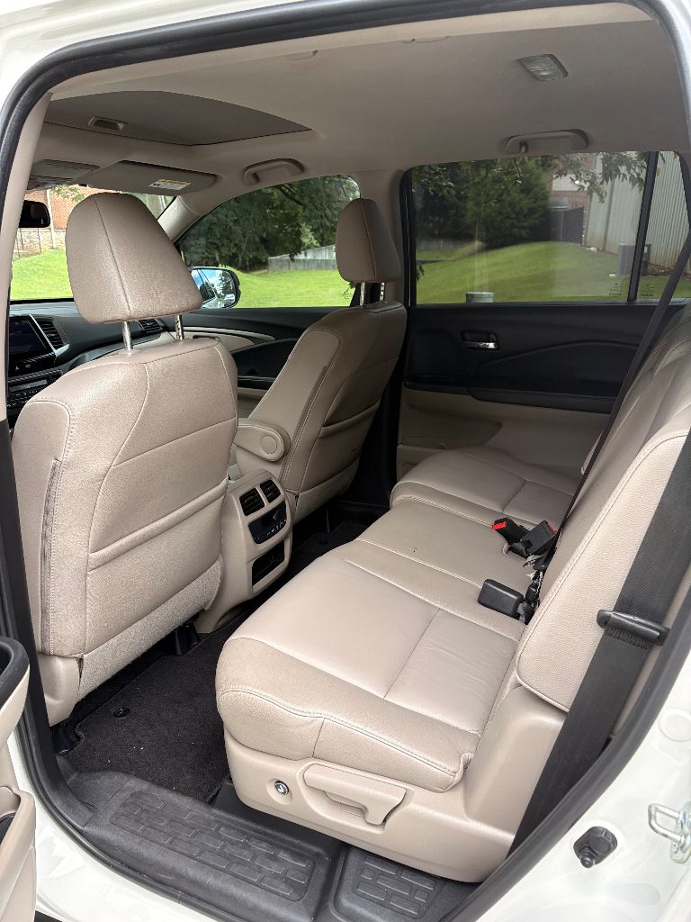 2017 Honda Pilot - $11,900