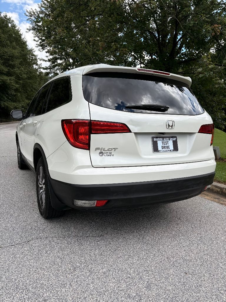 2017 Honda Pilot - $11,900