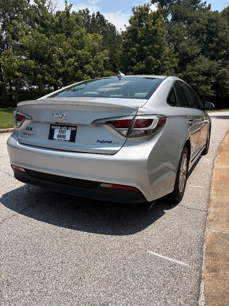 2017 Hyundai Sonata - $8,900