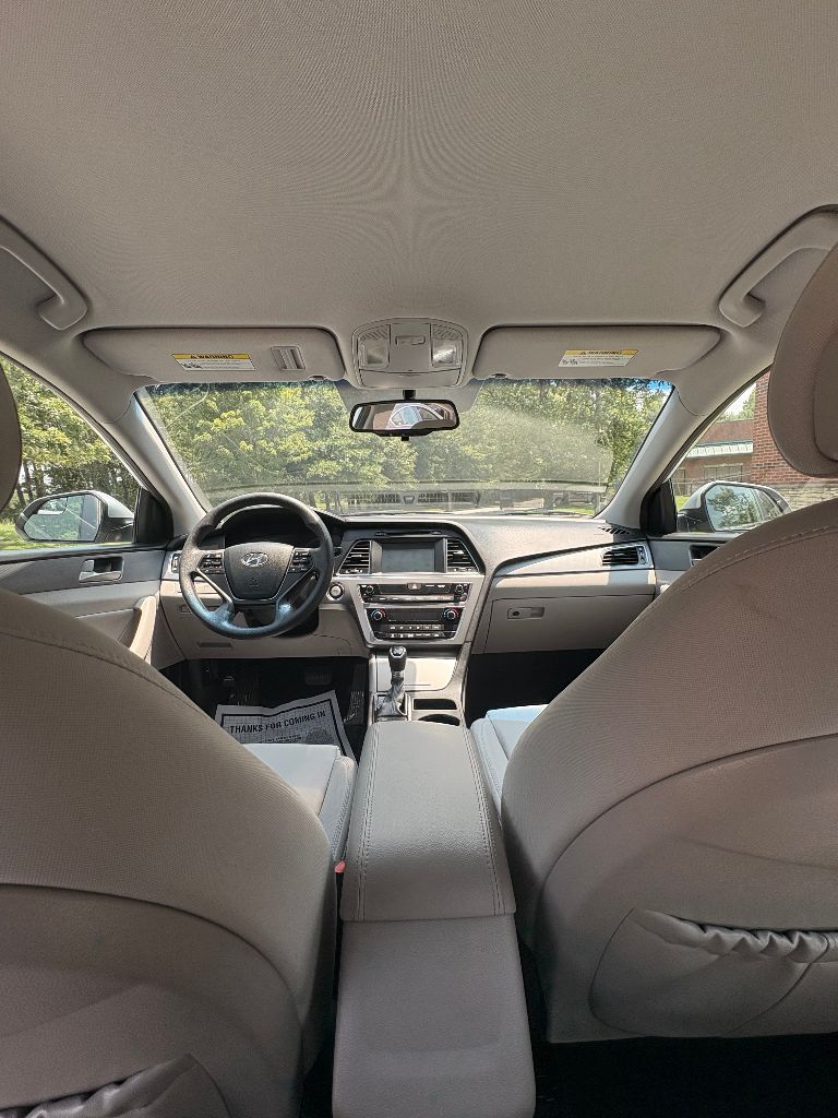 2017 Hyundai Sonata - $8,900