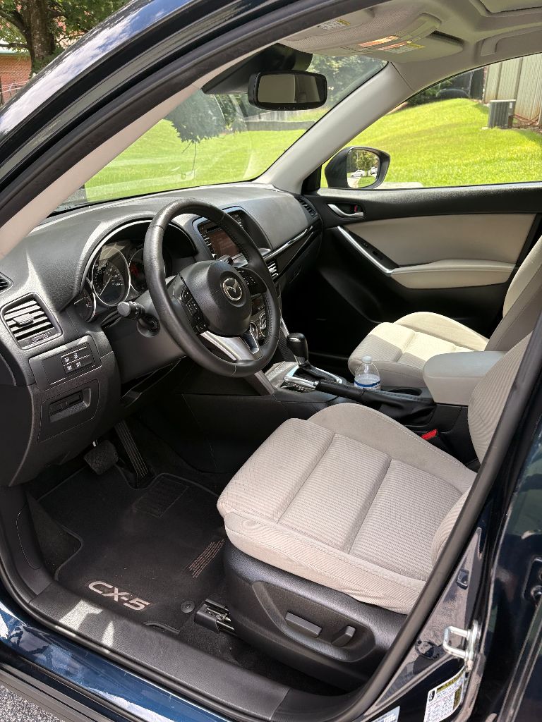 2015 MAZDA CX-5 - $11,500