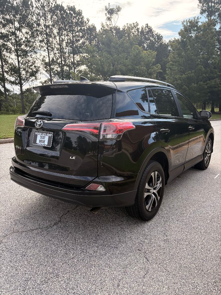 2018 Toyota RAV4 - $10,900