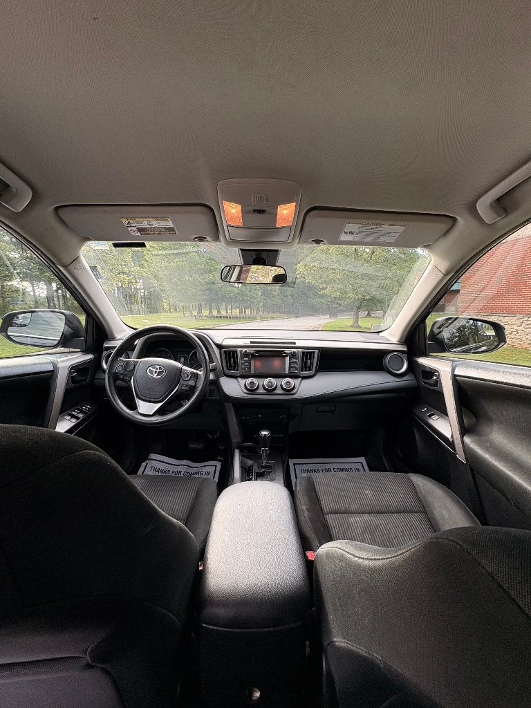 2018 Toyota RAV4 - $10,900
