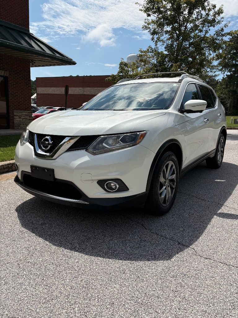 2015 Nissan Rogue - $5,900