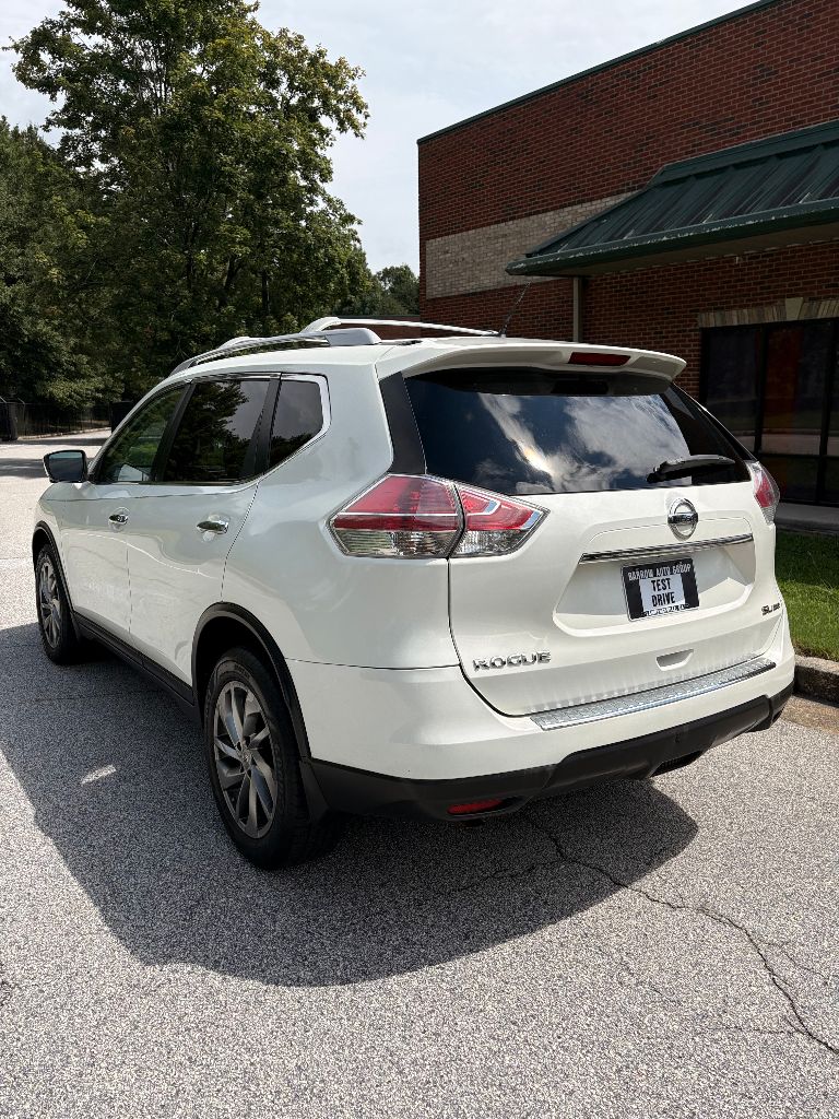 2015 Nissan Rogue - $5,900