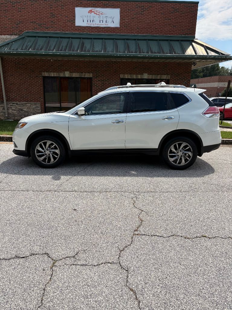 2015 Nissan Rogue - $5,900