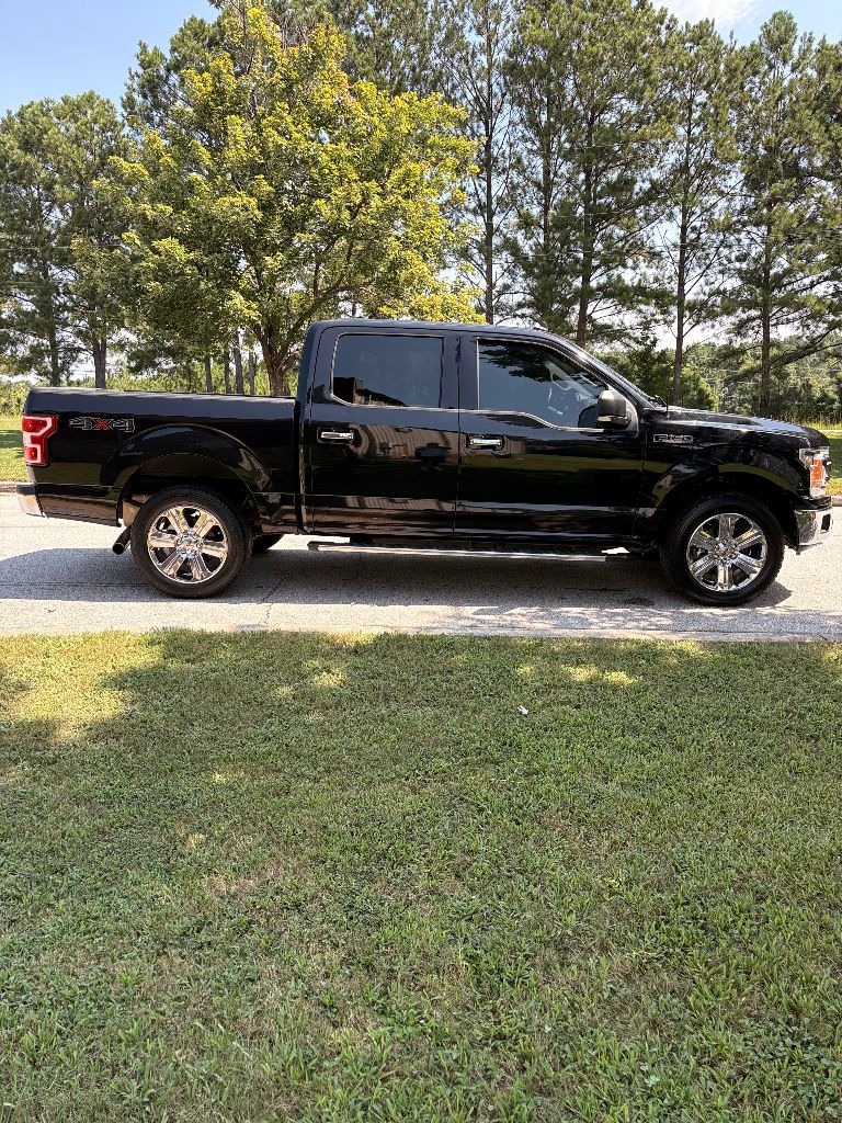 2019 Ford F-150 - $14,900