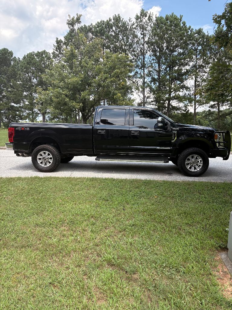 2020 Ford F-350 - $29,900