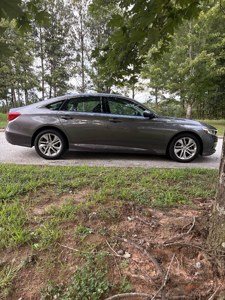 2019 Honda Accord - $12,500