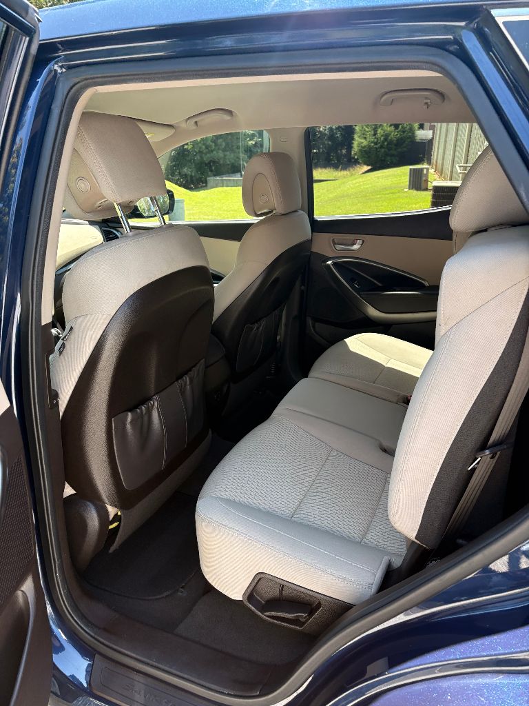 2018 Hyundai Santa Fe Sport - $7,900