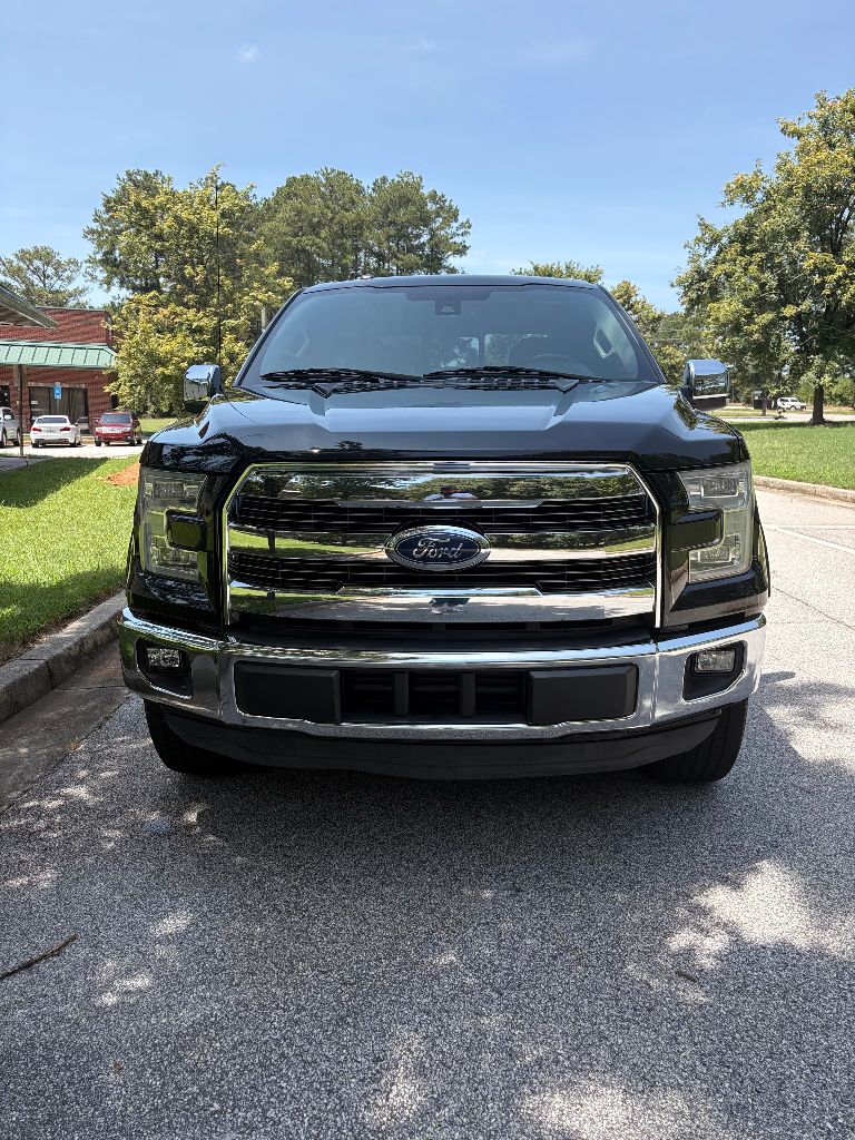 2015 Ford F-150 - $11,500