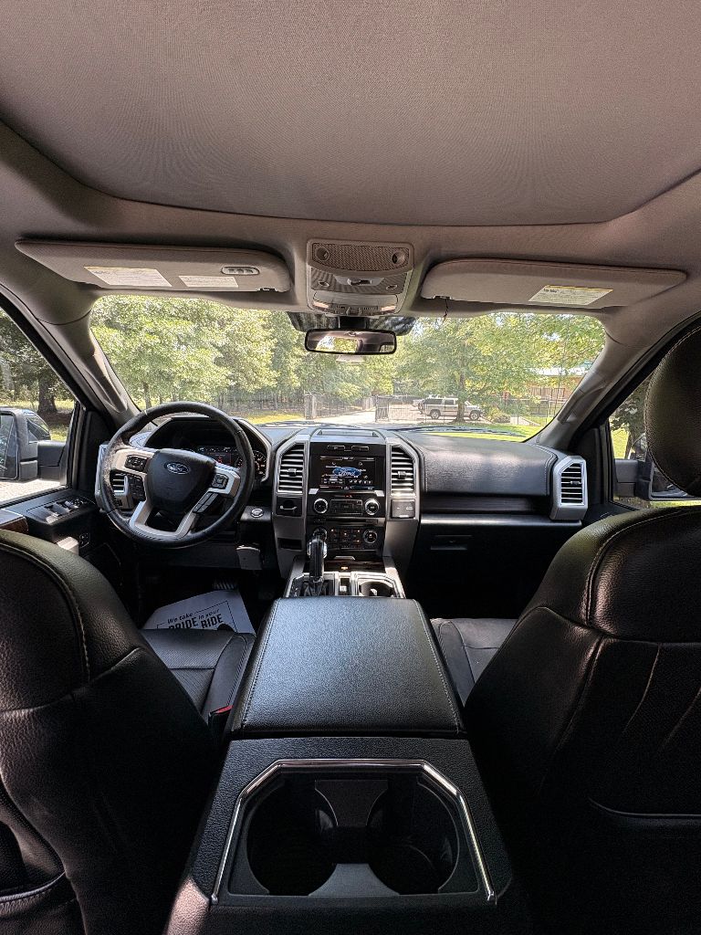2015 Ford F-150 - $11,500