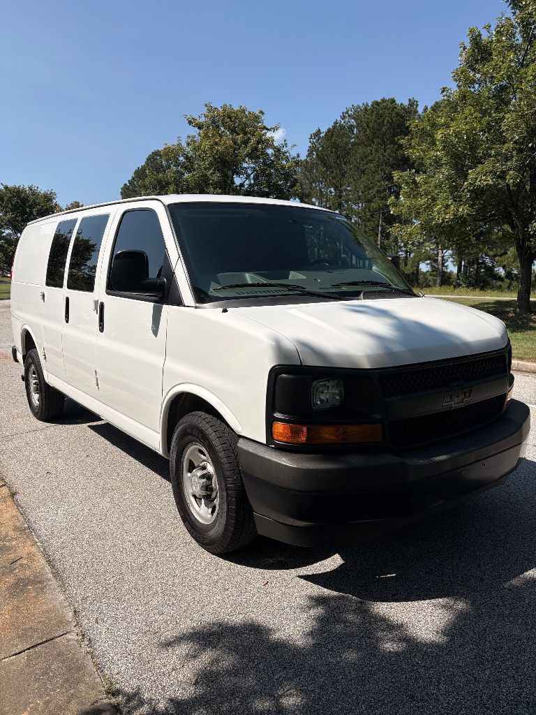 2017 Chevrolet Express - $6,900