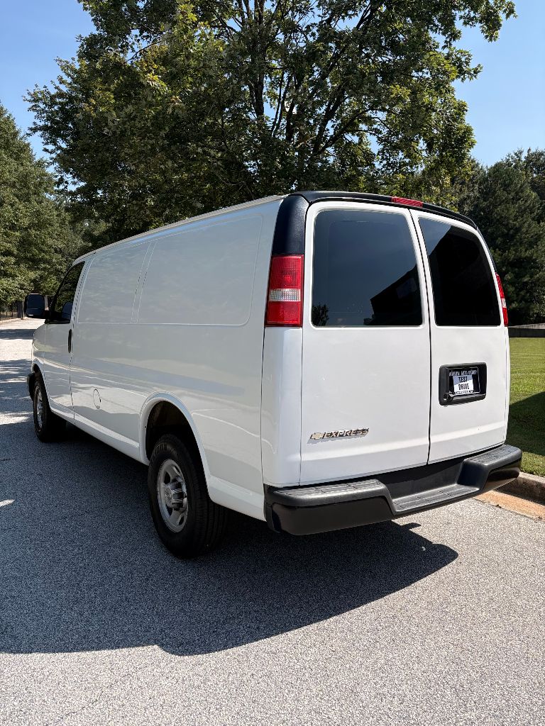 2017 Chevrolet Express - $6,900