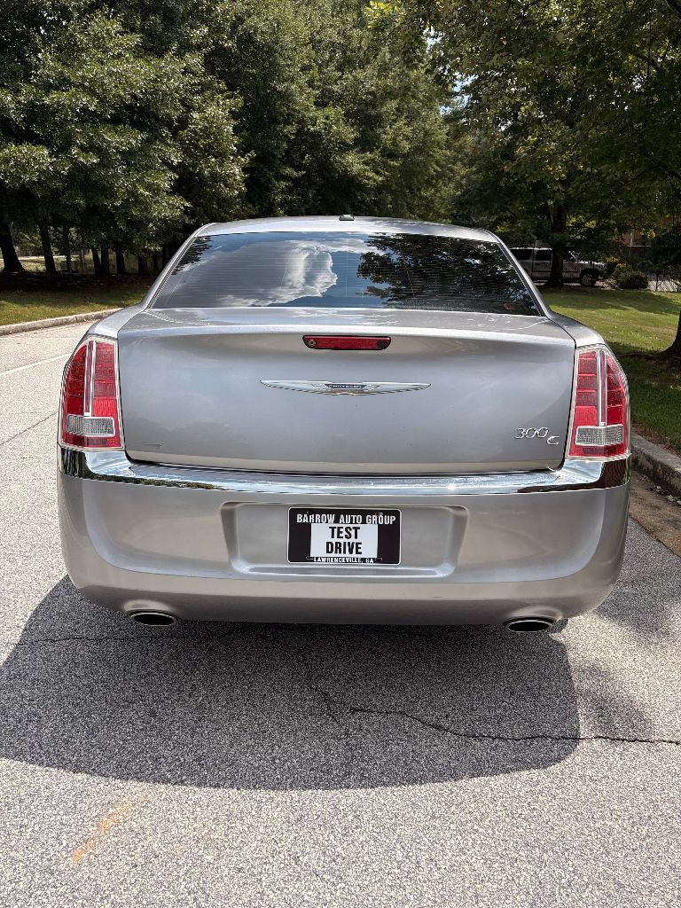 2014 Chrysler 300 - $8,500
